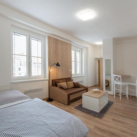 Soho Apartment Písek エクステリア 写真