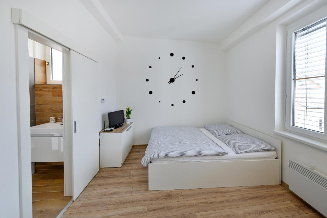 Soho Apartment Písek エクステリア 写真